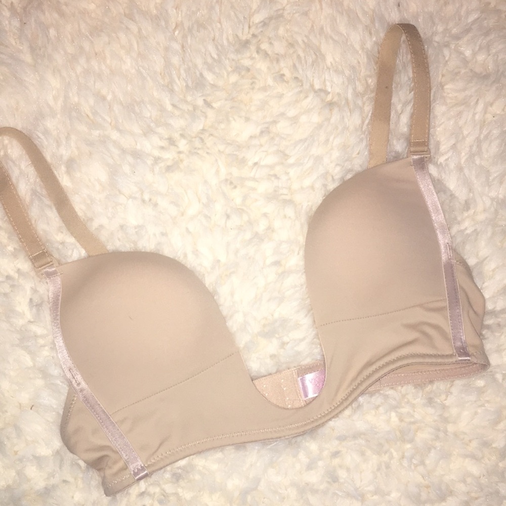 Deep V Bra